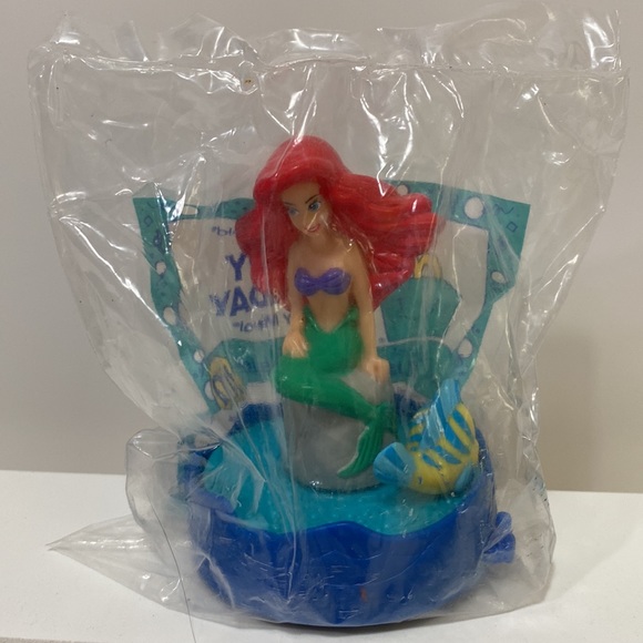 THE LITTLE MERMAID - Picture 2 of 14